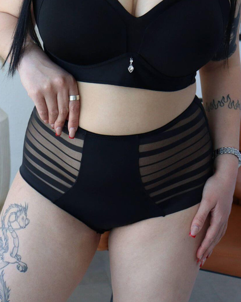 Women's Daily High Elastic Seamless Tummy Lifting Buttocks Mesh Breathable Underwear