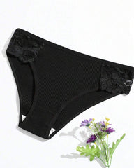 Women's Low Waist Lace Solid Color Breathable Briefs