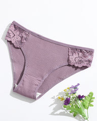 Women's Low Waist Lace Solid Color Breathable Briefs