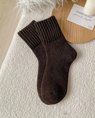 5-Pack Warm Thick Knit Soft Casual Mid-Tube Plush Socks